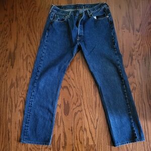 Classic 501 Button Fly Blue Jeans. 35x34